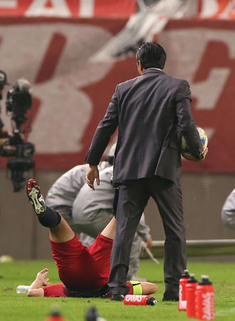 『SPORTS FOR PEACE！』だそうです。